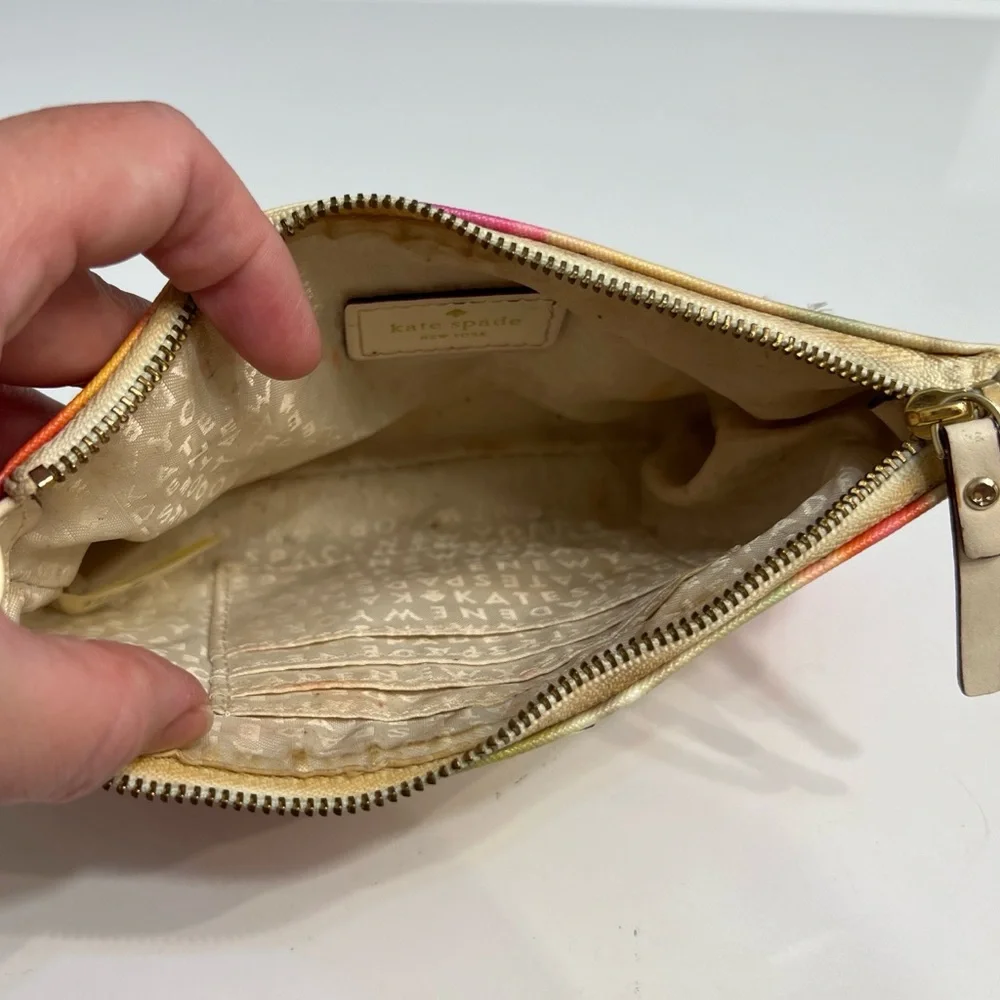 Kate Spade wristlet - Picture 2 of 4